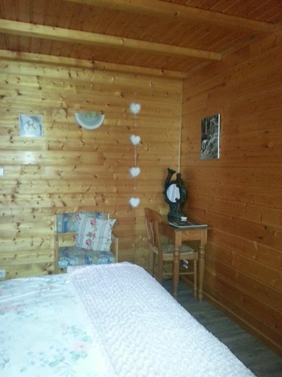 B&B Chalet L'Epinette Gérardmer Стая снимка